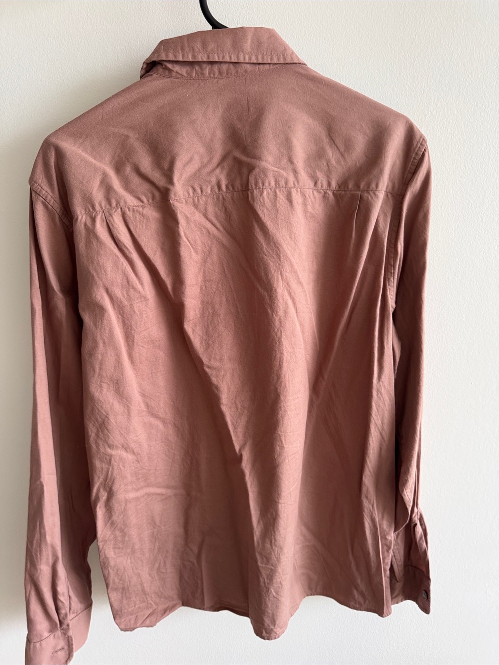Club Monaco Men's Rust-Brown Long Sleeve Button-Down Shirt - Picture 4 of 4
